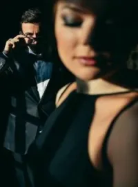 Capa do Romance Diferente de mim